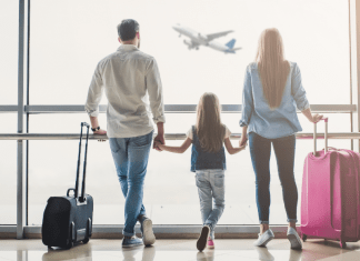 summer travel tips, family at airport