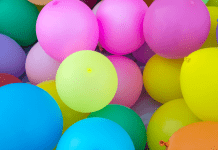 2022 playdates and events; colorful balloons